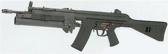 HK 33EA2 с установленным подствольным гранатометом