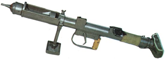 http://weapon.at.ua/granata/velikobritan/piat_2.jpg